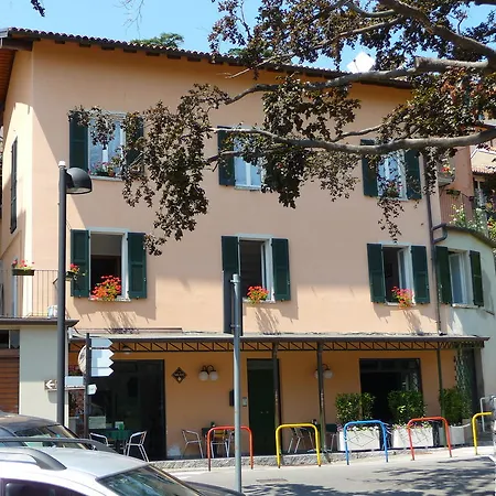Guest house Volta Brunate